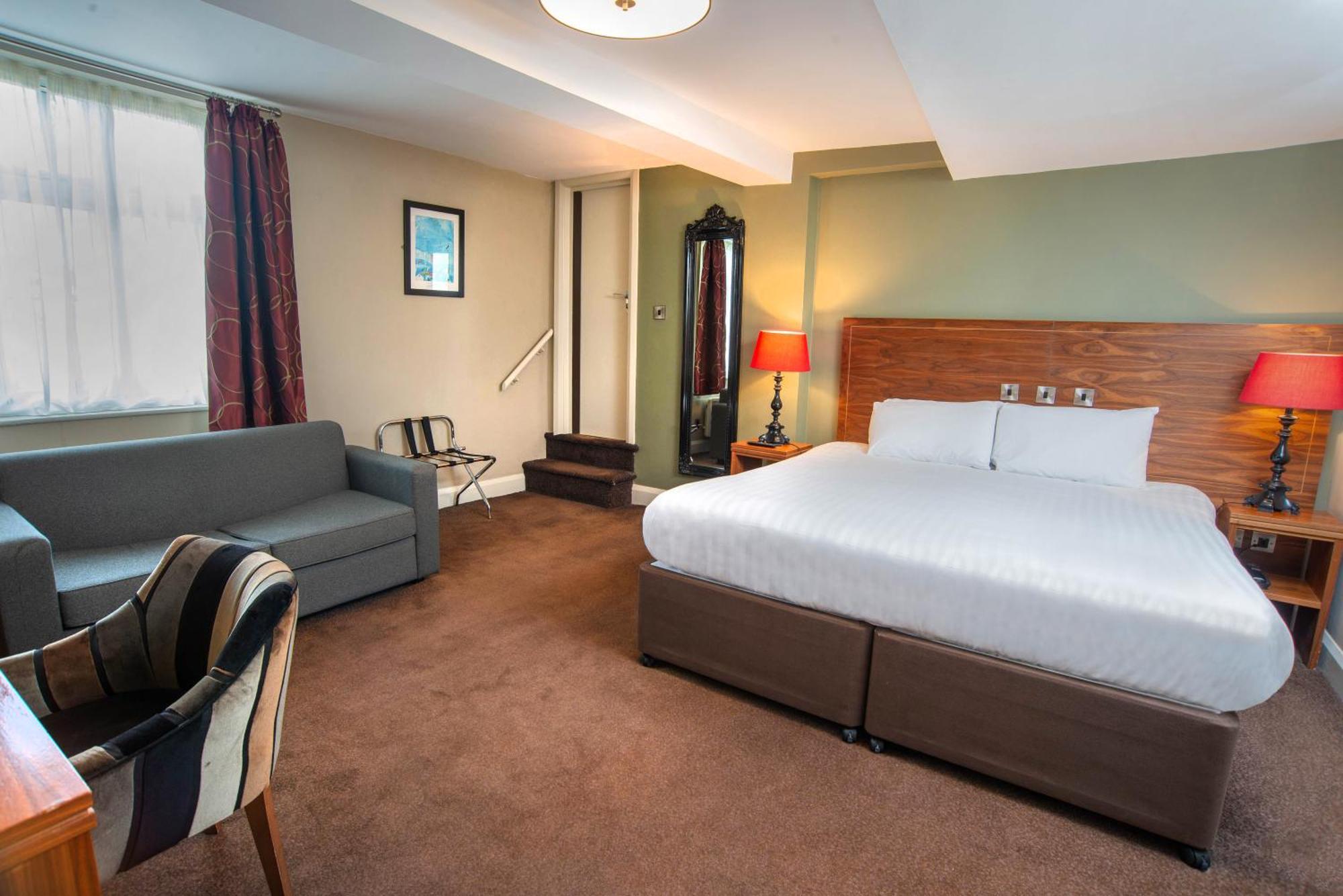 The Shrewsbury Hotel Wetherspoon Extérieur photo
