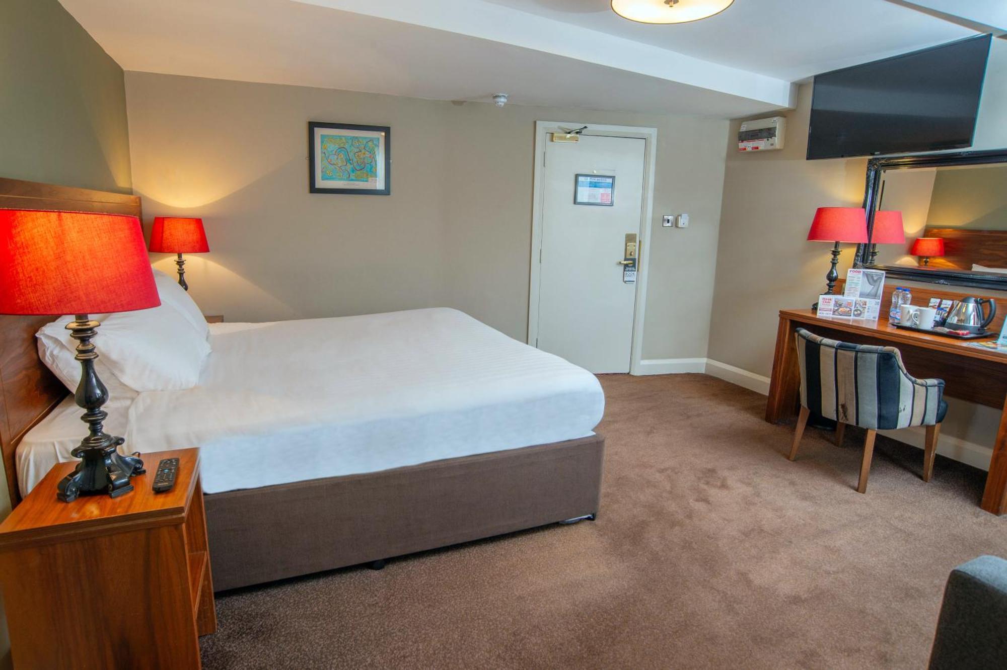 The Shrewsbury Hotel Wetherspoon Extérieur photo