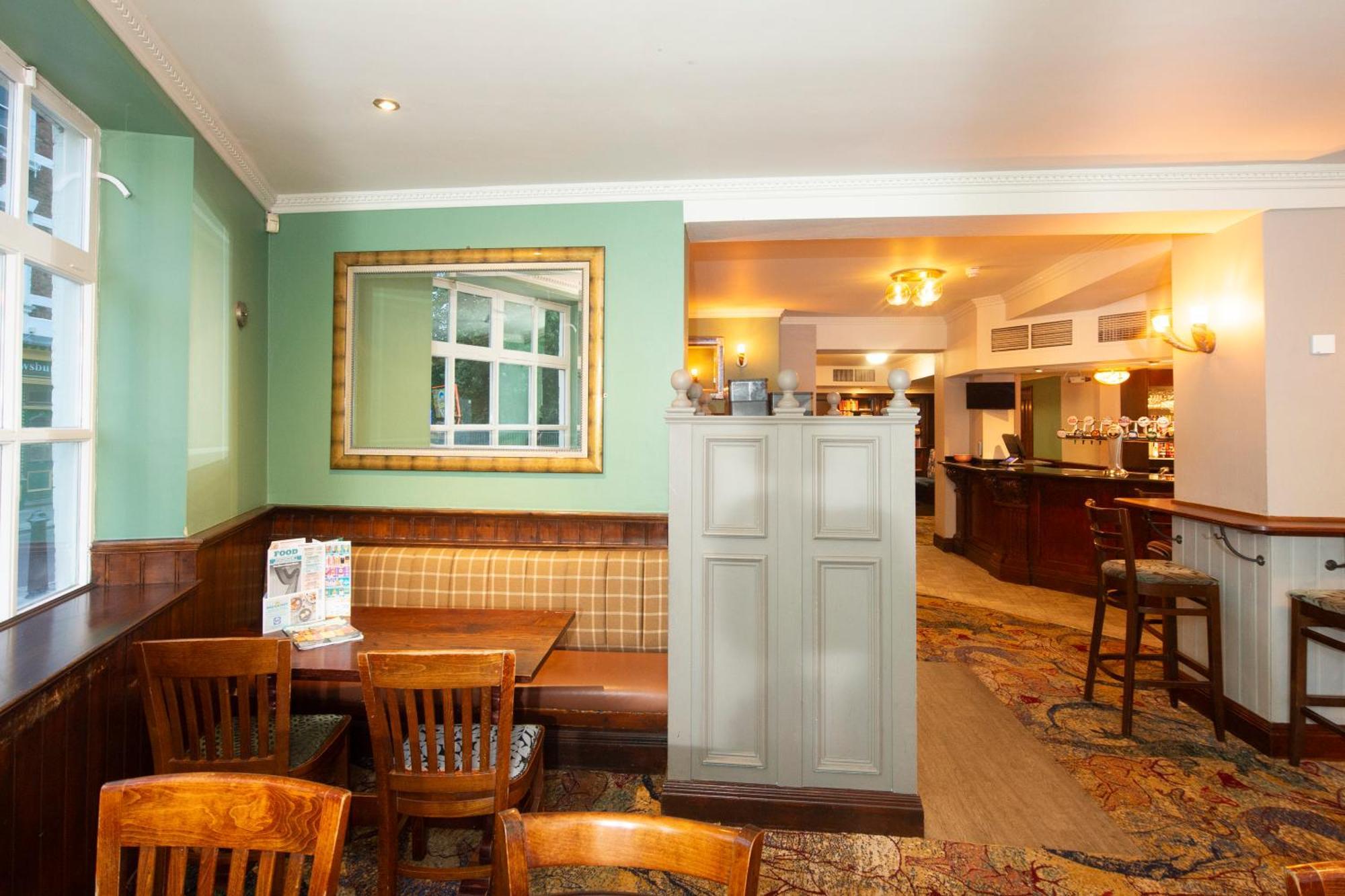 The Shrewsbury Hotel Wetherspoon Extérieur photo