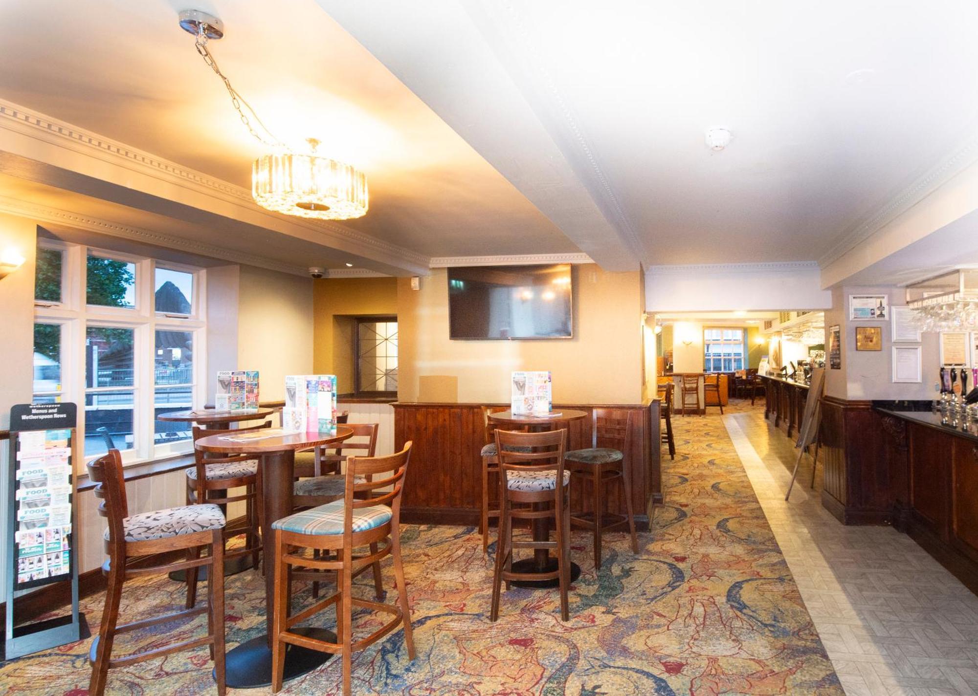 The Shrewsbury Hotel Wetherspoon Extérieur photo