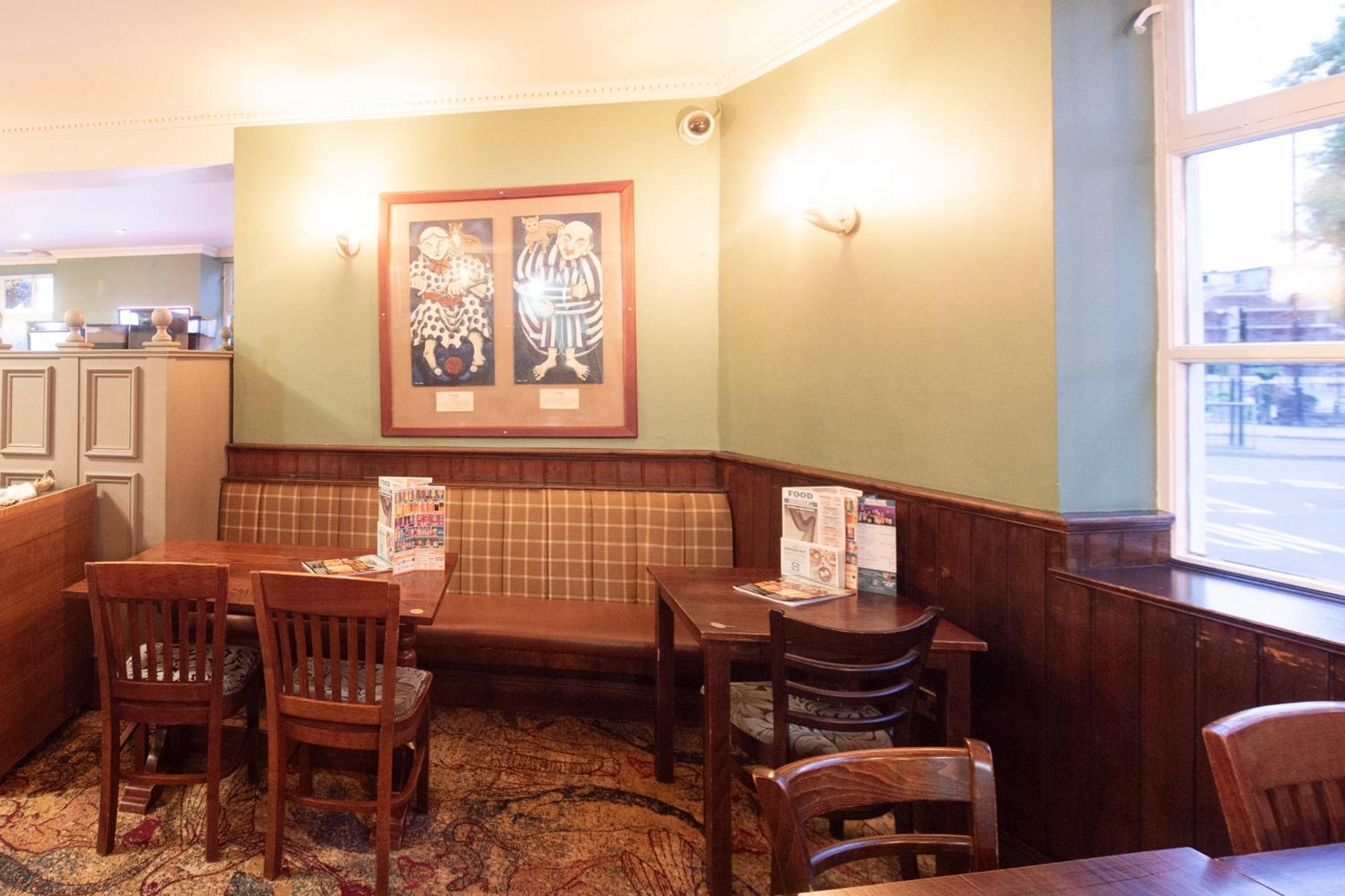 The Shrewsbury Hotel Wetherspoon Extérieur photo